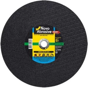 Trennscheibe NOVOABRASIVE 41 400 x 3,5 x 32 mm, auf einer Schiene
